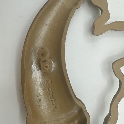 SEXTON Cast Metal Wall Hangings (4)