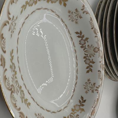 HARMONY HOUSE China Classique