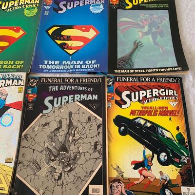 Superman Lot of 8 comics Books (Lot #2)