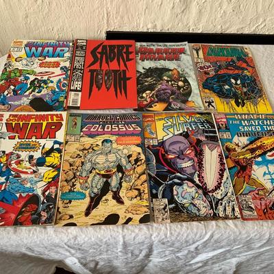 Batman, Predator 2 and more comics Lot of 8