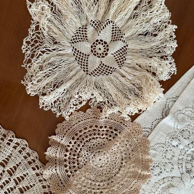 Vintage Dollies/Runner (4)