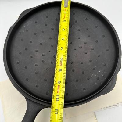 Cast Iron Frying Pan w/ lid