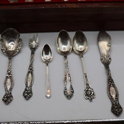 Oneida Community Tudor Plate & Few Sterling Pieces