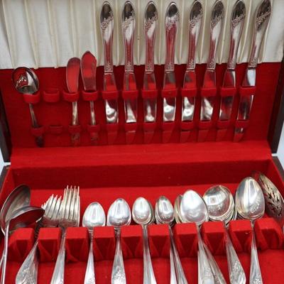 Oneida Community Tudor Plate & Few Sterling Pieces