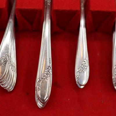 Oneida Community Tudor Plate & Few Sterling Pieces