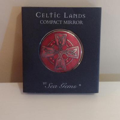 Celtic Lands Compact Mirror (B)