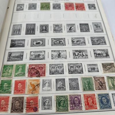 Statesman Stamp Album