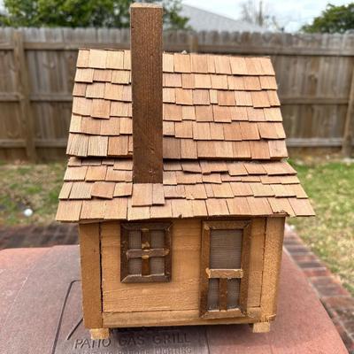 Wooden Birdhouse