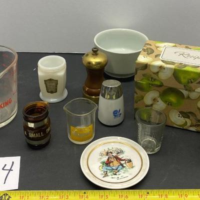 Vintage Kitchen Lot