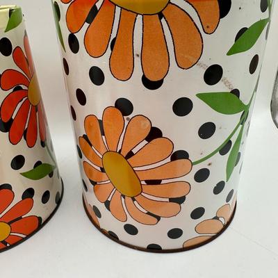 Vintage Tins w/ Tops