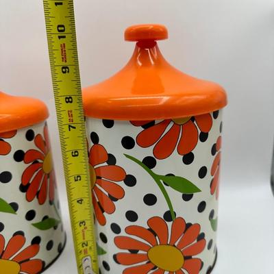 Vintage Tins w/ Tops