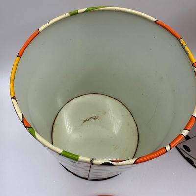 Vintage Tins w/ Tops