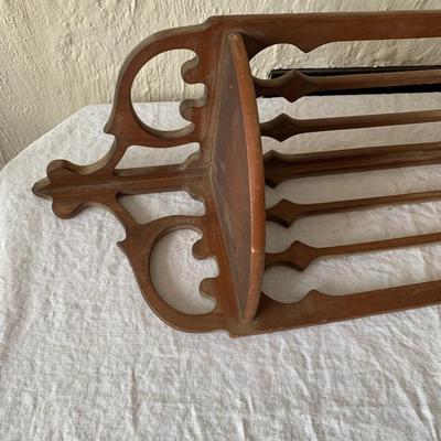 Vintage Victorian Corner shelf