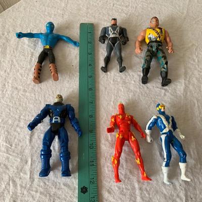Vintage toy figures including Marvel heros