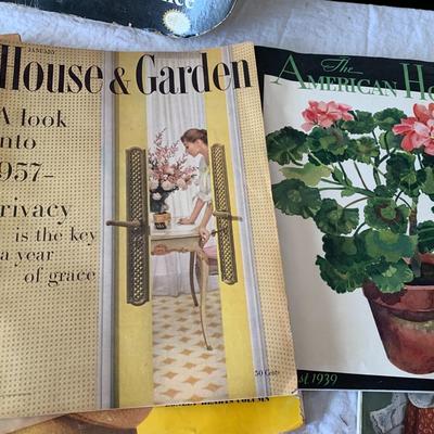 Lot of 7 Vintage ladies magazines McCall's, Woman's Day, House & Garden,