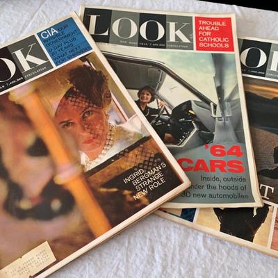 Lot of Vintage Look magazines