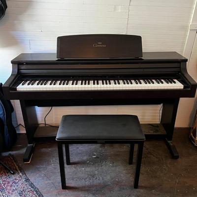 U855 Yamaha Clavinova CLP-155 Stereo Piano