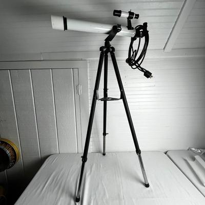 U868 Tasco 66T Astronomical Telescope