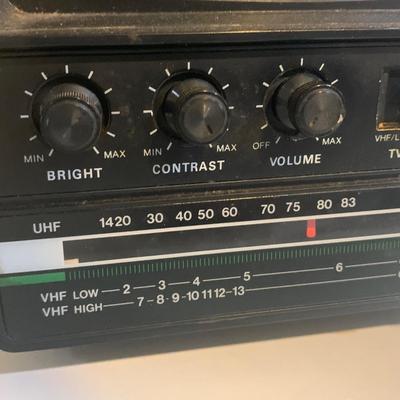 GE Spacemaker Radio & TMK Portable TV (K-HS)