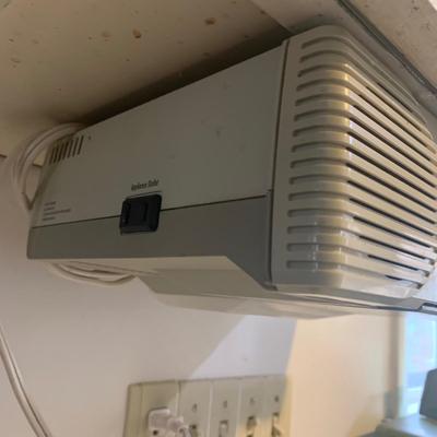 GE Spacemaker Radio & TMK Portable TV (K-HS)