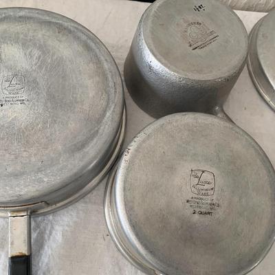 Vitage pot collection