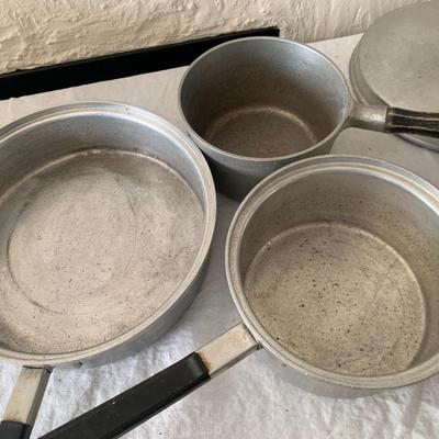 Vitage pot collection