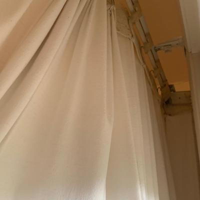 Two Sets of Rayon JC Penney Curtains (B2-HS)