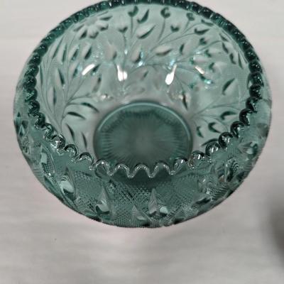 Vintage Fenton Etched Glass Saw-tooth Green Bowl