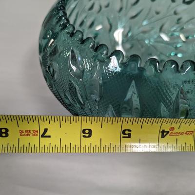 Vintage Fenton Etched Glass Saw-tooth Green Bowl