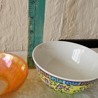 Vintage lot of small bowls, horse, misc