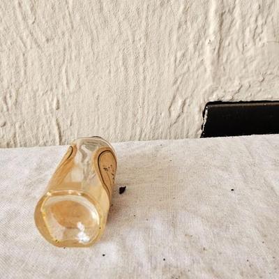 Small antique bottle 1.5"