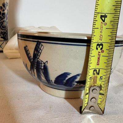6 Piece Lot Vintage Dutch & Polish Pottery Collectibles - Delft, Royal Mossa