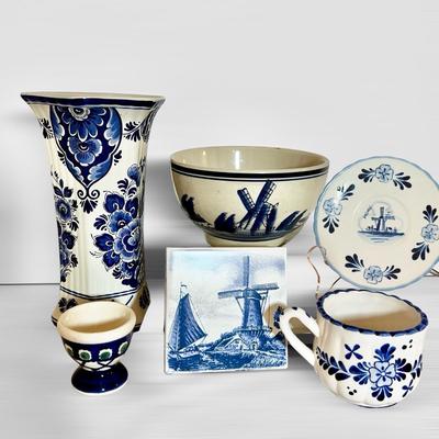 6 Piece Lot Vintage Dutch & Polish Pottery Collectibles - Delft, Royal Mossa