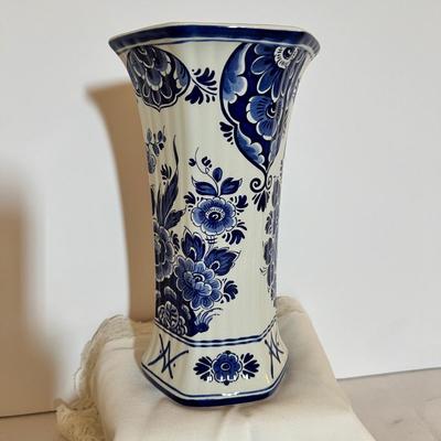 6 Piece Lot Vintage Dutch & Polish Pottery Collectibles - Delft, Royal Mossa