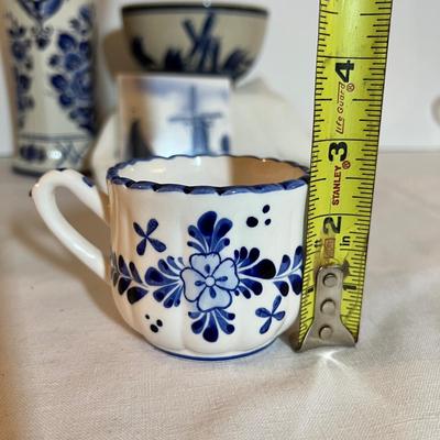 6 Piece Lot Vintage Dutch & Polish Pottery Collectibles - Delft, Royal Mossa
