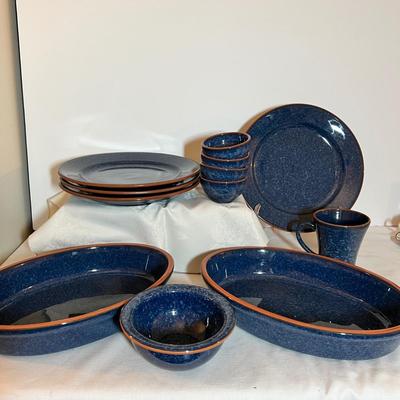 Portugese Val Do Sol Ceramic Dinnerware Lot of 14 Pieces