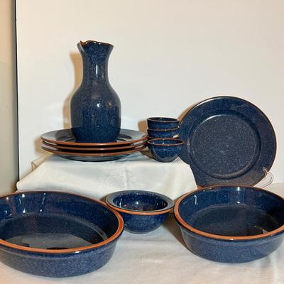Portugese Val Do Sol Ceramic Dinnerware Lot of 14 Pieces