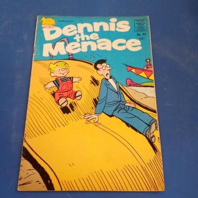LOT 160 DENNIS THE MENACE COMIC BOOK