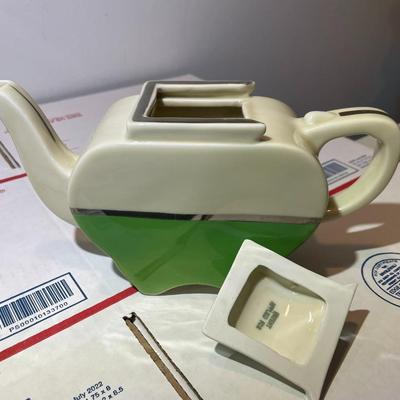 Vintage Art Deco Fraunfelter Ohio Pewter Green Slide Cover Porcelain Tea Pot in VG Preowned Condition.