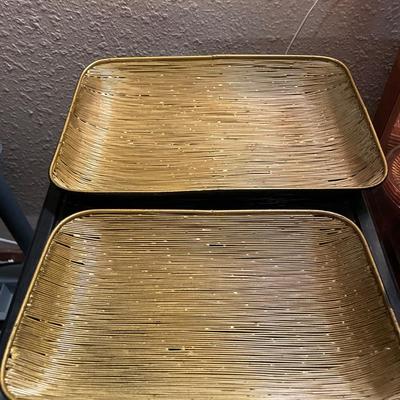 Metal trays with decor