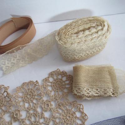 Lot of Smaller Size Fancywork and Vintage Lace Rolls