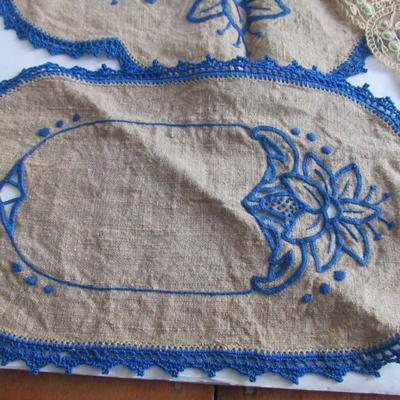 Lot of Old Fancywork, Pretty Matched Set of 3 and 2 Others