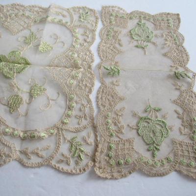 Lot of Old Fancywork, Pretty Matched Set of 3 and 2 Others