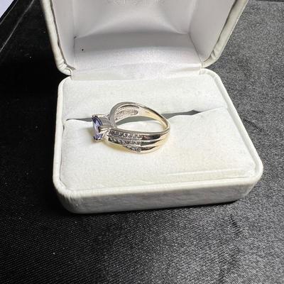Beautiful 14K white Gold Diamond and Stone Ring
