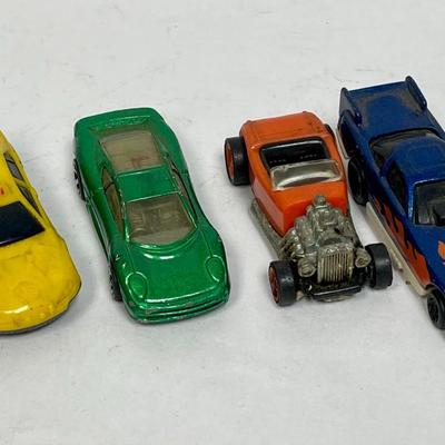 CAR LOT 4 - Diecast Toys 8 pieces - Hot wheels and other brands
