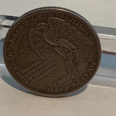 C037 Silver Commemoratives Stone Mtn & Booker T Halves