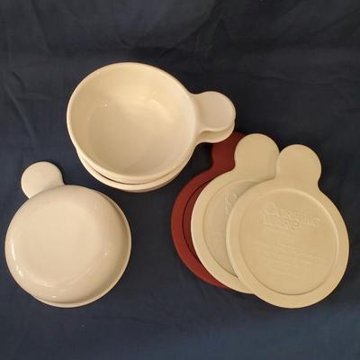 Corning Ware Grab-it