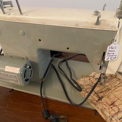Lot 11: Home Decor, Sewing Machine & More