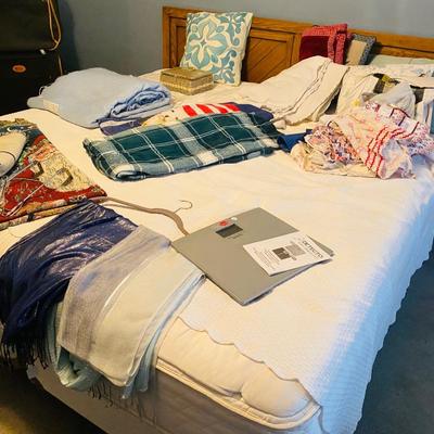Lot 25: Bed, Linens & More