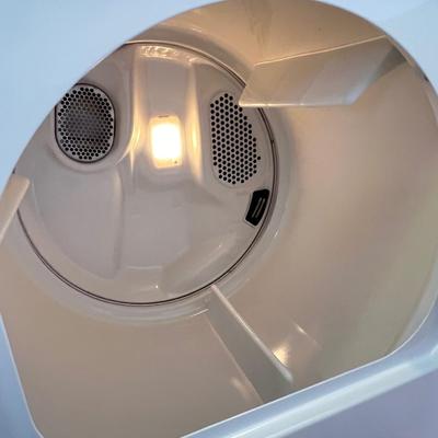 MAYTAG ~ Commercial Technology ~ 2021 Electric Dryer